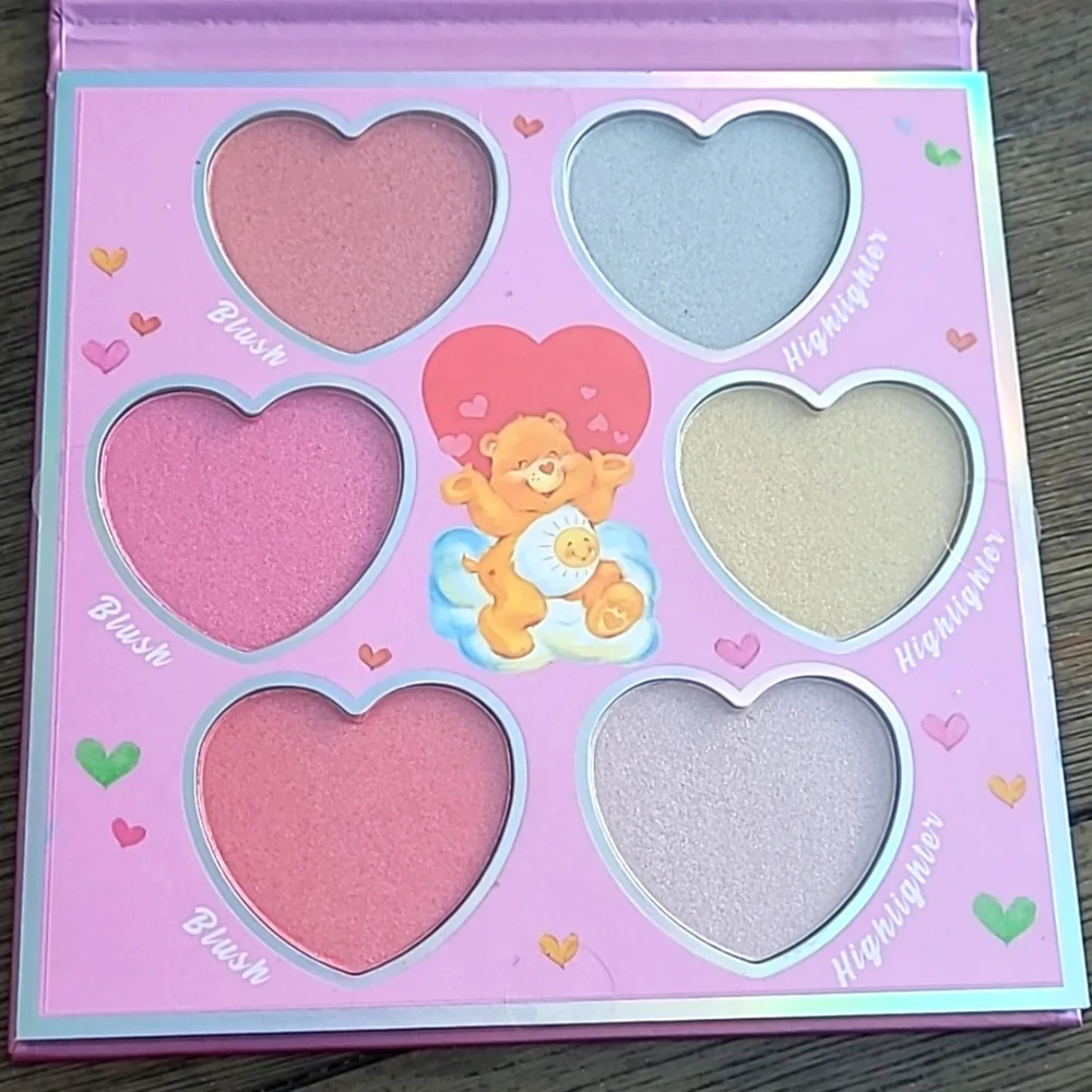 Care Bears Complexion Palette Blush & Highlighter 6 Shades NWT Sealed